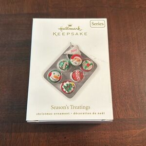 Hallmark Ornament Cupcakes Season's Treating Series 2010 2nd in Series